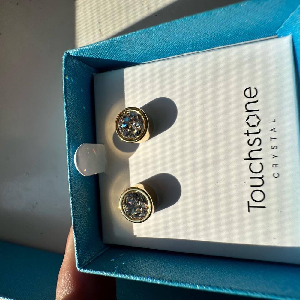 NIB TCS Golden Ice Earrings